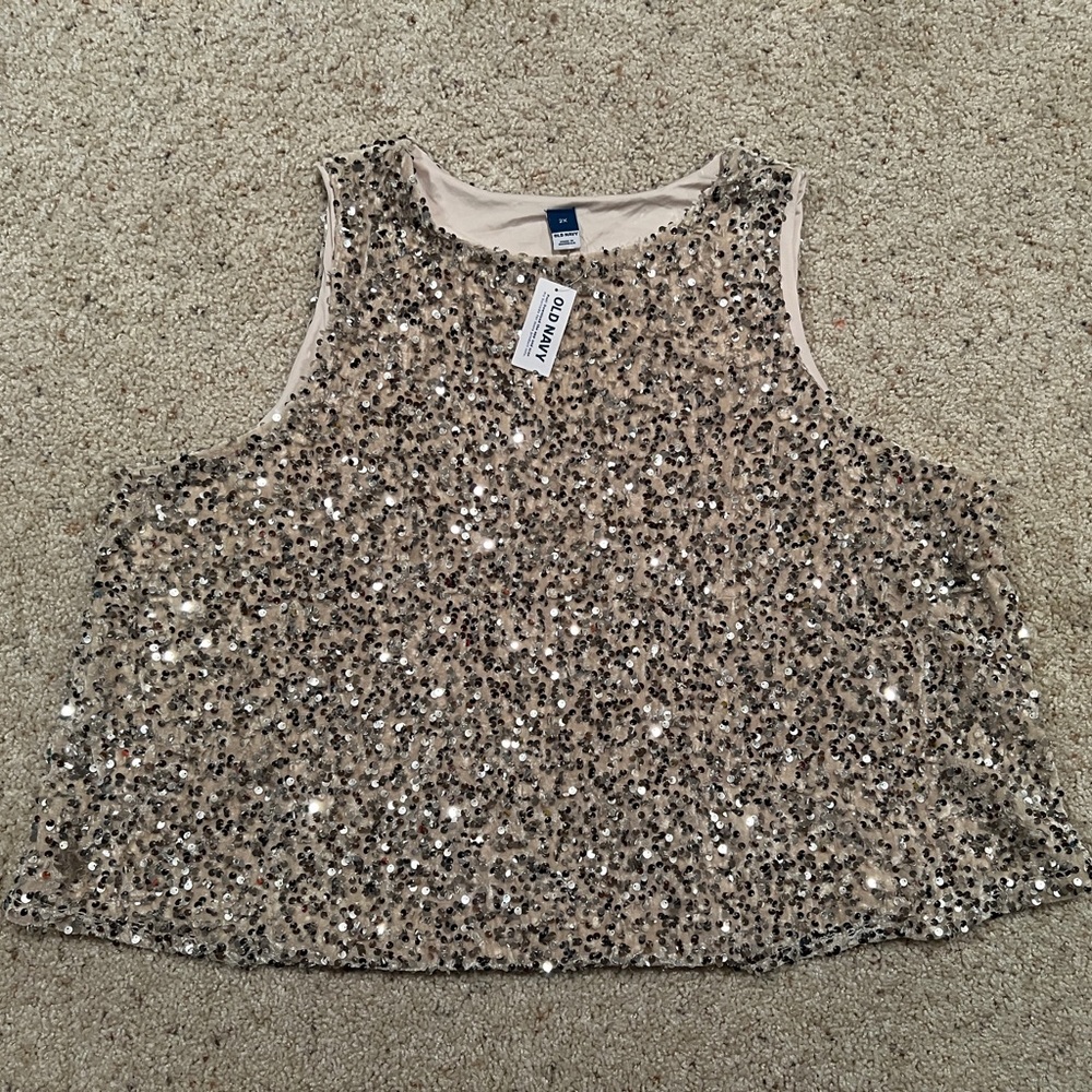 NWT sequin tank top ✨